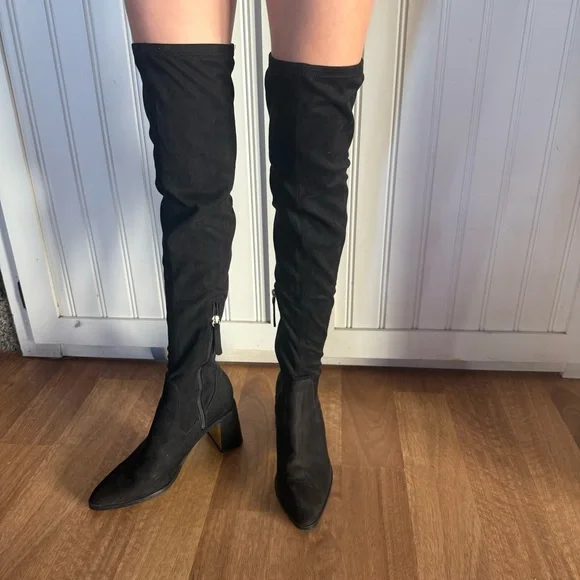 Zara Thigh High suede stacked heel boots - Picture 2 of 13